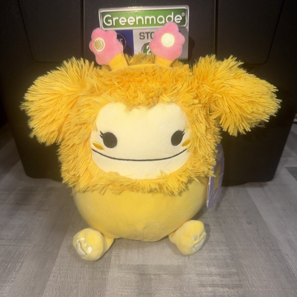NEW Squishmallows 8" Inch Nomi the Yellow Bigfoot w/ Floral Headband Spring 2026